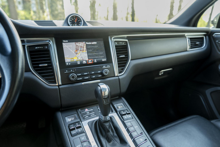 Porsche Macan 2.0 | Panorama | Bose | Memory | Leder