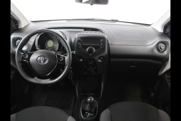 Toyota Aygo 1.0 VVT-i x-fun AIRCO | BT | LED | CV | LED