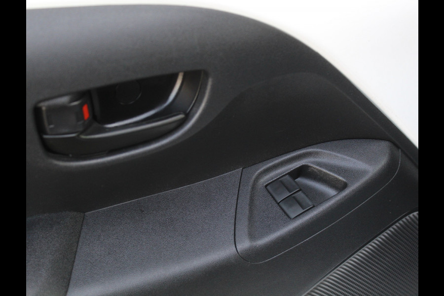 Toyota Aygo 1.0 VVT-i x-fun AIRCO | BT | LED | CV | LED