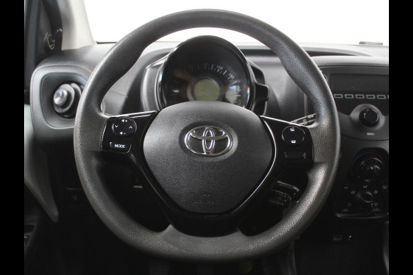 Toyota Aygo 1.0 VVT-i x-fun AIRCO | BT | LED | CV | LED