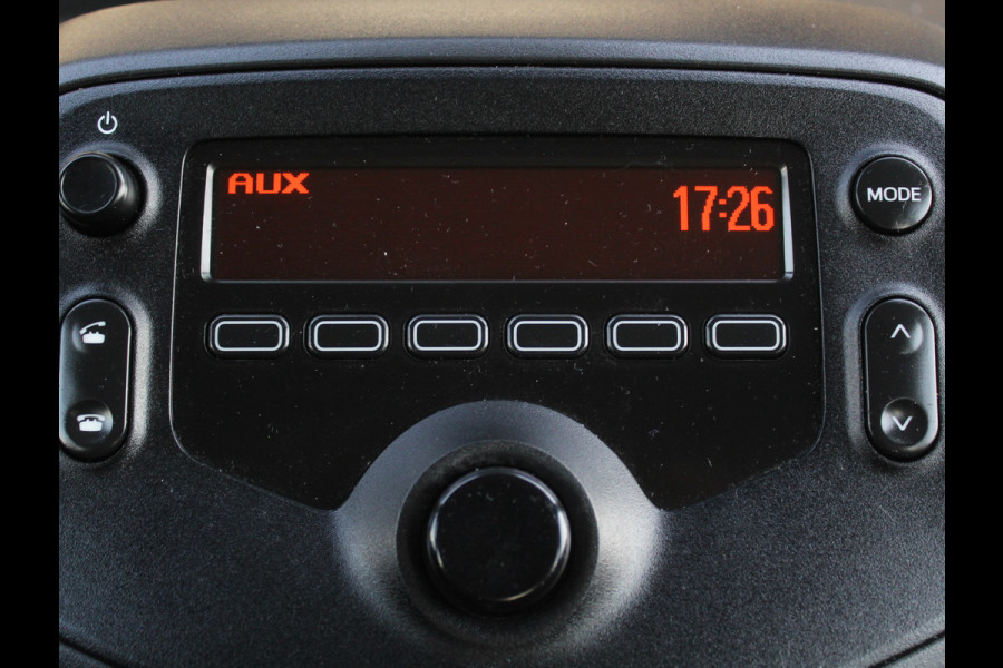 Toyota Aygo 1.0 VVT-i x-fun AIRCO | BT | LED | CV | LED