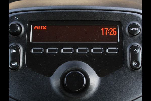 Toyota Aygo 1.0 VVT-i x-fun AIRCO | BT | LED | CV | LED