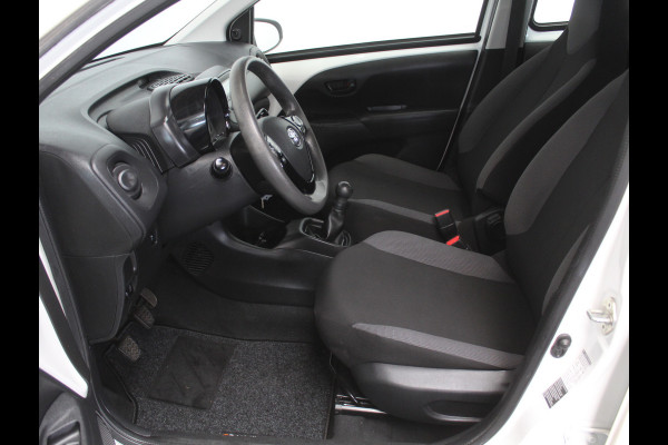 Toyota Aygo 1.0 VVT-i x-fun AIRCO | BT | LED | CV | LED