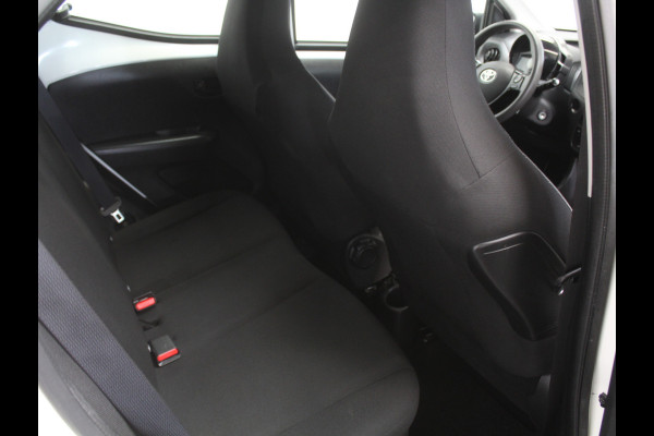 Toyota Aygo 1.0 VVT-i x-fun AIRCO | BT | LED | CV | LED