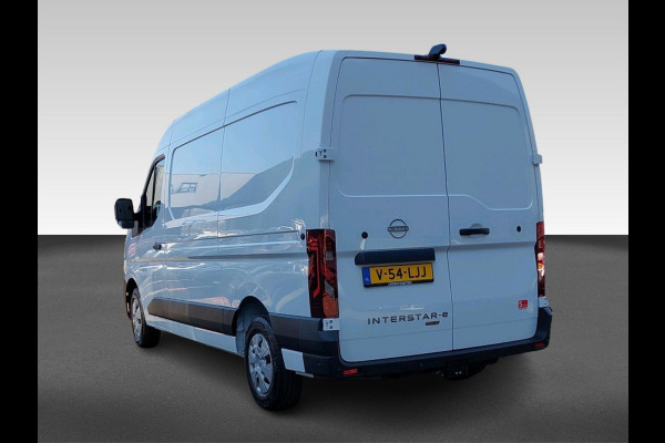 Nissan Interstar-e L2H2 Limited 87 kWh | wandbekleding, laadvloer en trekhaak