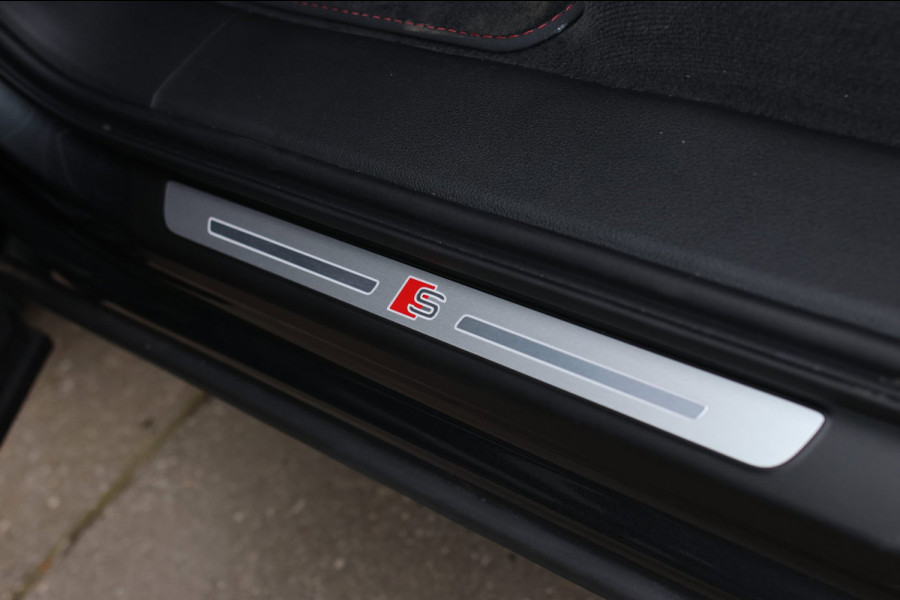Audi Q7 60 TFSI e Quattro Competition *Pano*RS-Stoelen*4-Wiel besturing*B&O*