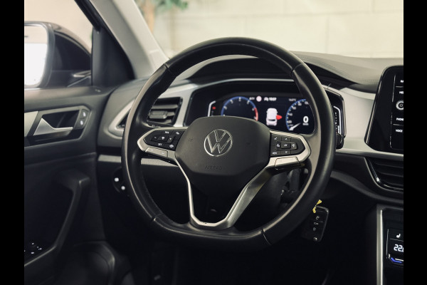 Volkswagen T-Roc 1.0 TSI Life | Camera | CarPlay | Stoelverw.