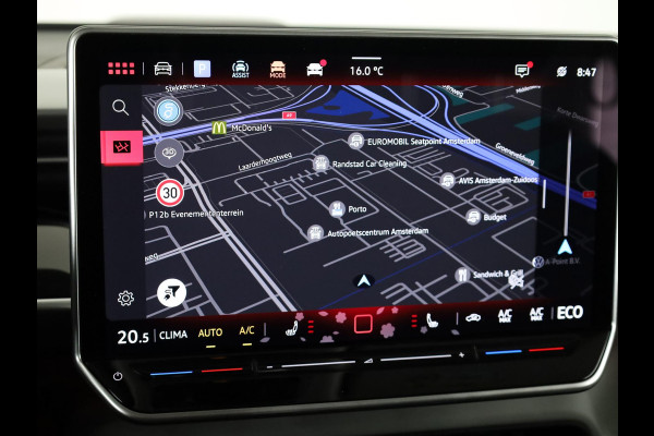 Volkswagen ID. Buzz Pro 86 kWh LWB 7p. 285PK | SOH 98% | Camera | Navigatie | 7 persoons | Extra getint glas