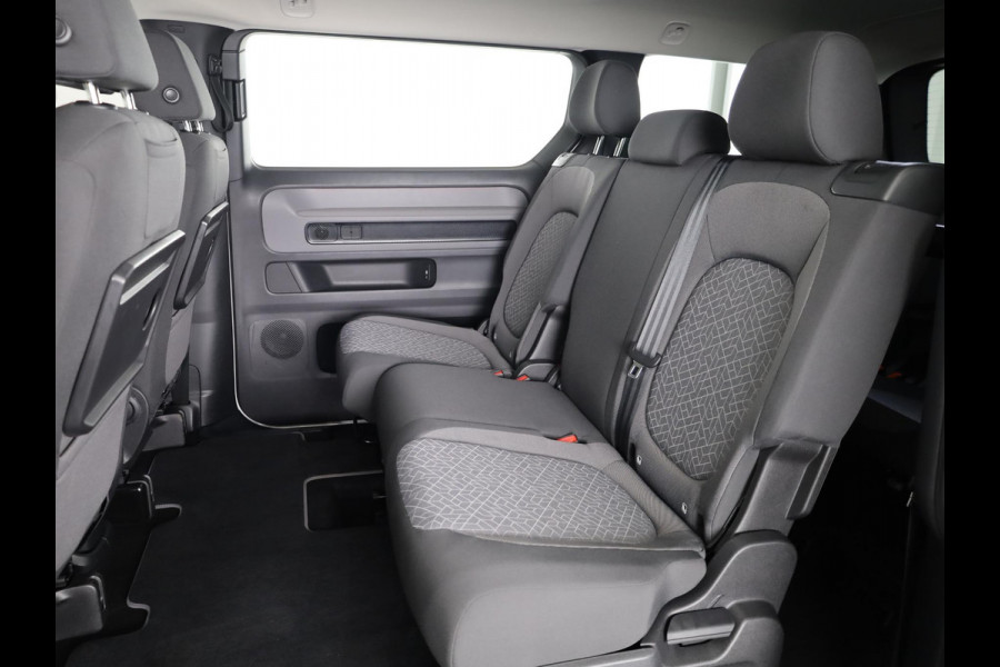 Volkswagen ID. Buzz Pro 86 kWh LWB 7p. 285PK | SOH 98% | Camera | Navigatie | 7 persoons | Extra getint glas