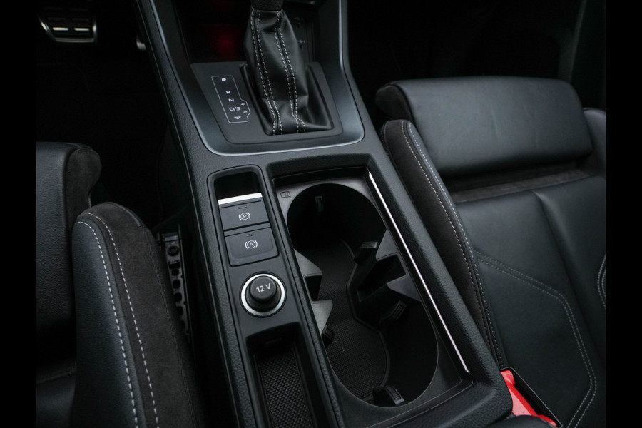 Audi Q3 Sportback 35 TFSI S-Line Edition (INCL-BTW) Aut. *LEATHER | FULL-LED | ADAPTIVE-CRUISE | DIGI-COCKPIT | NAVI-FULLMAP | CAMERA | DAB | AMBIENTLIGHT | PRIVACYGLASS | SHIFTPADDLES | ECC | PDC | 20''ALU*