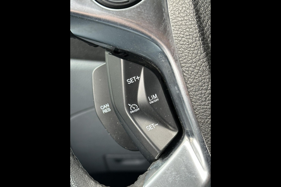 Ford Transit 290 2.0 TDCI L2H2 Trend Trekhaak|Cruise|Camera