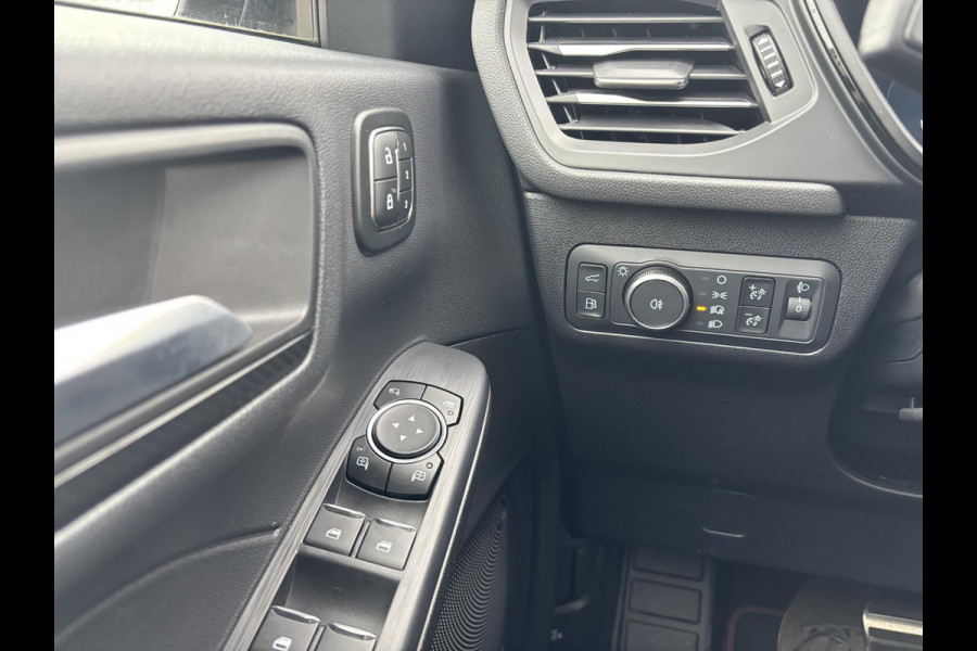 Ford Kuga 2.5 PHEV ST-Line X |  | 243pk Adaptieve Cruise | Winterpack | 19 inch | B&O Audio | Elek Achterklep | 2.100kg Trekgewicht