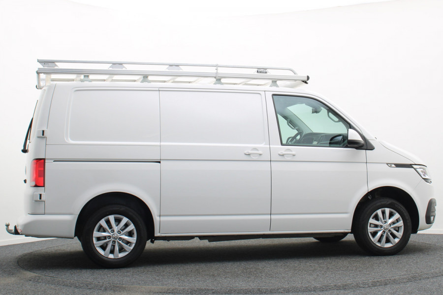 Volkswagen Transporter 2.0 TDI DSG L1H1 Leer, Airco, Apple Carplay, Camera, Cruise, Imperiaal, PDC, Trekhaak, 16''