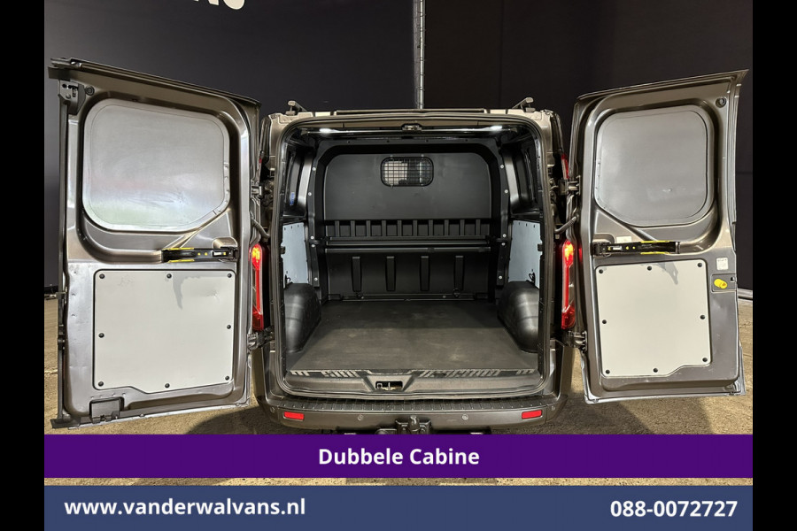 Ford Transit Custom 2.0 TDCI 131pk Automaat L2H1 Dubbele Cabine Euro6 Airco | 2x zijdeur | 5-Zits | Camera | Apple Carplay | LED Android Auto, Cruisecontrol, Trekhaak, Parkeersensoren, LM velgen, Leder, Stoelverwarming, Verwarmde voorruit, Sidebars, Dakdragers, Elektrisch verstelbare bestuurdersstoel