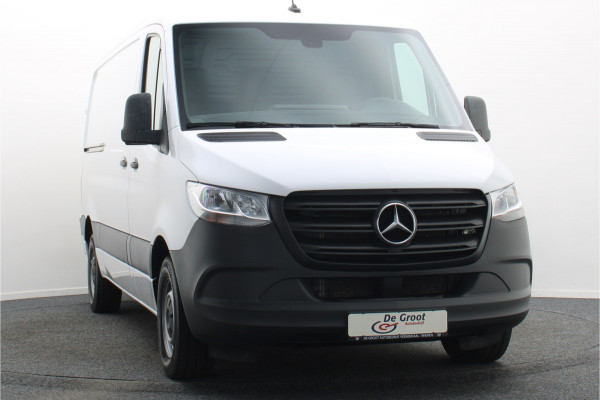 Mercedes-Benz Sprinter 317 CDI Aut. L2H1 Leer, 3-Zits, Camera, Standkachel, Airco, Cruise, Apple Carplay, Trekhaak