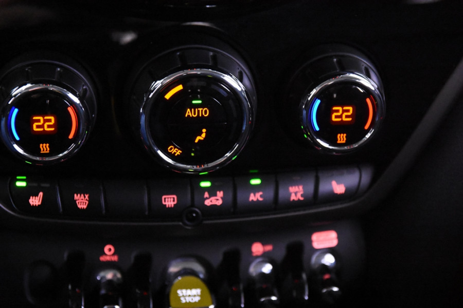 MINI Countryman 1.5 Cooper S E ALL4 *1ste Eigenaar*Leer*Navigatie*Ambiente*