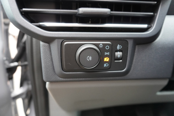 Ford Transit Custom 320L 2.0 TDCI 170PK L2H1 Limited Automaat Nr. V018 | Airco | adap.Cruise | Navi | Camera | Blis |20 inch Lm Velgen Raptor grill /Site steps met verlichting