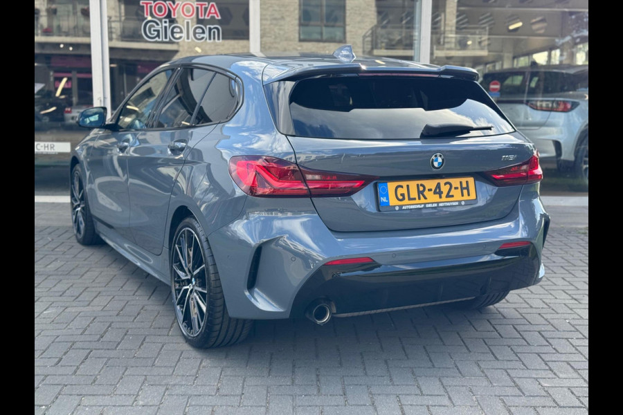 BMW 1-Serie (f40) 118i M Sport | Panoramadak, 19 inch, Leer, Stoel + Stuurverwarming, Keyless, Elektrische achterklep, Parkeercamera