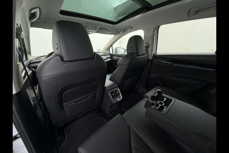Škoda ENYAQ iV 80 SOH 93% Warmtepomp Pano-Dak Leer+Elektr+Memory+Verwarmd Adap.Cruise Lmv 21" Camera Matrix-Led Apple Carplay Android Auto Pdc Privacy GlasDAB Stuur+Achterbankverwarming Draadloze telefoonlader Keyless Dodehoek detectie Dealeronderhouden Origineel Nederlandse Auto Nieuwprijs €59.055,-