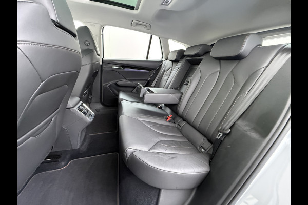 Škoda ENYAQ iV 80 SOH 93% Warmtepomp Pano-Dak Leer+Elektr+Memory+Verwarmd Adap.Cruise Lmv 21" Camera Matrix-Led Apple Carplay Android Auto Pdc Privacy GlasDAB Stuur+Achterbankverwarming Draadloze telefoonlader Keyless Dodehoek detectie Dealeronderhouden Origineel Nederlandse Auto Nieuwprijs €59.055,-