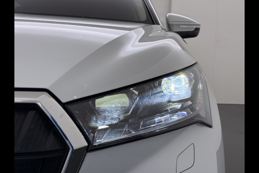 Škoda ENYAQ iV 80 SOH 93% Warmtepomp Pano-Dak Leer+Elektr+Memory+Verwarmd Adap.Cruise Lmv 21" Camera Matrix-Led Apple Carplay Android Auto Pdc Privacy GlasDAB Stuur+Achterbankverwarming Draadloze telefoonlader Keyless Dodehoek detectie Dealeronderhouden Origineel Nederlandse Auto Nieuwprijs €59.055,-