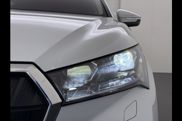 Škoda ENYAQ iV 80 SOH 93% Warmtepomp Pano-Dak Leer+Elektr+Memory+Verwarmd Adap.Cruise Lmv 21" Camera Matrix-Led Apple Carplay Android Auto Pdc Privacy GlasDAB Stuur+Achterbankverwarming Draadloze telefoonlader Keyless Dodehoek detectie Dealeronderhouden Origineel Nederlandse Auto Nieuwprijs €59.055,-