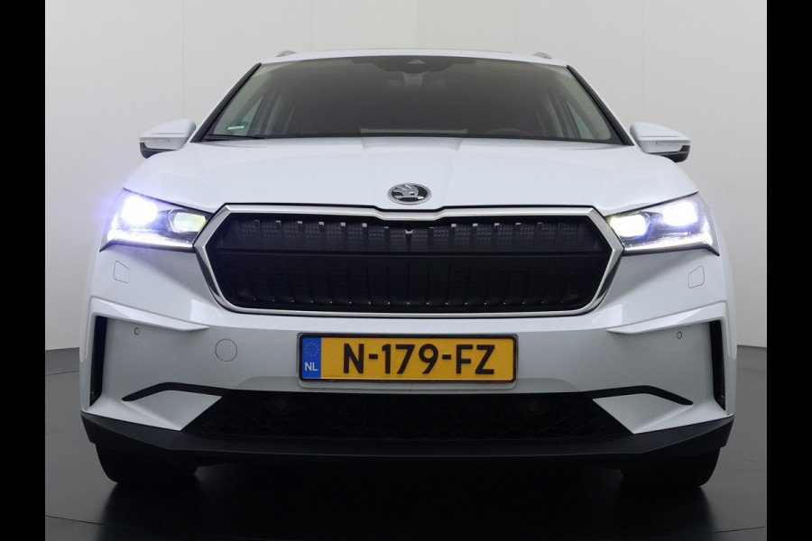 Škoda ENYAQ iV 80 SOH 93% Warmtepomp Pano-Dak Leer+Elektr+Memory+Verwarmd Adap.Cruise Lmv 21" Camera Matrix-Led Apple Carplay Android Auto Pdc Privacy GlasDAB Stuur+Achterbankverwarming Draadloze telefoonlader Keyless Dodehoek detectie Dealeronderhouden Origineel Nederlandse Auto Nieuwprijs €59.055,-