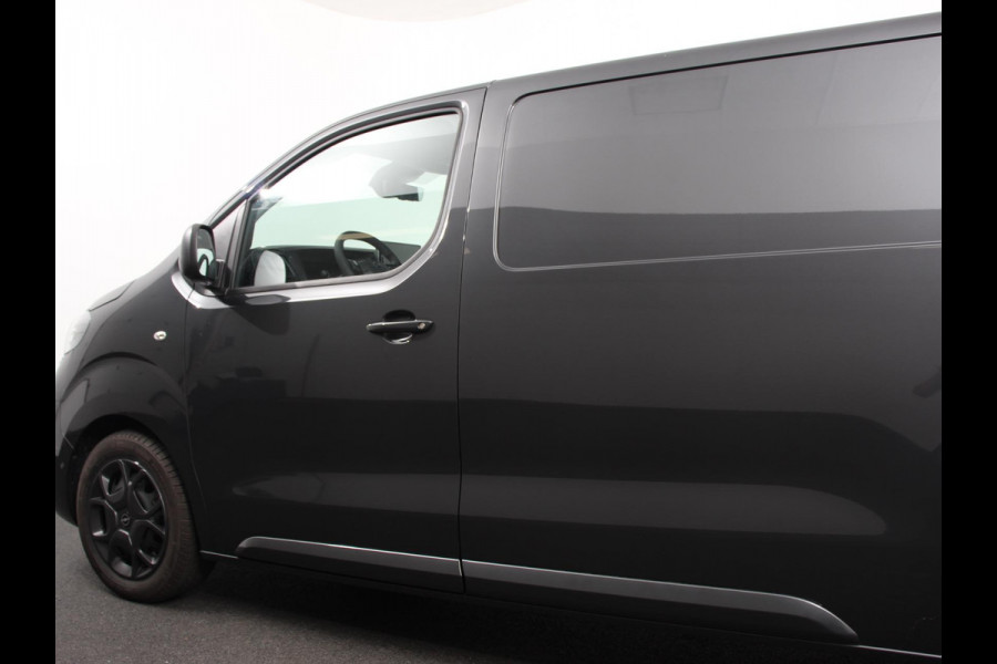 Opel Vivaro 1.5 Diesel 120 S&S L3 Apple Carplay /  Android Auto Parkeersensoren V+A Trekhaak Camera Navigatie Cruise Control LED koplampen houten afwerking laadruimte