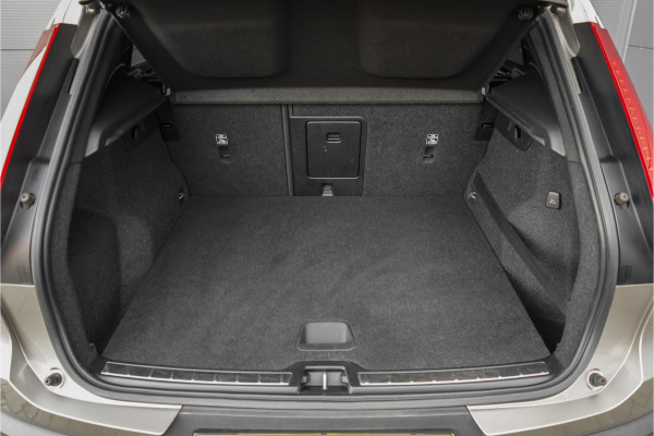 Volvo XC40 1.5 T3 Inscription 164PK Leder Camera Stoelverw Voorruitverw