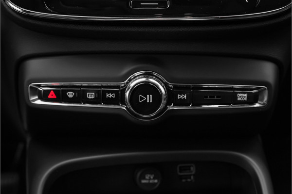 Volvo XC40 1.5 T3 Inscription 164PK Leder Camera Stoelverw Voorruitverw