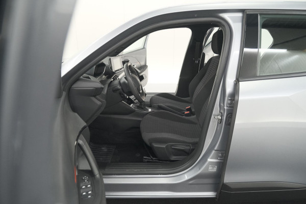 Peugeot 2008 PureTech 100 Active Pack | Allseason Banden | Parkeersensoren | Navigatie | Apple Carplay