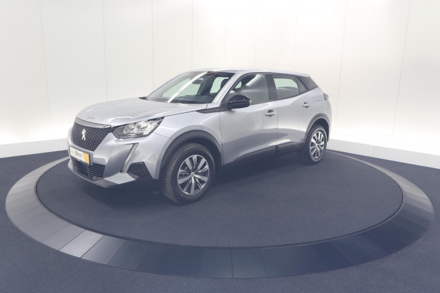 Peugeot 2008 PureTech 100 Active Pack | Allseason Banden | Parkeersensoren | Navigatie | Apple Carplay