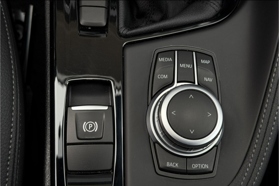 BMW X1 xDrive25e M-Sport | Head-Up | Camera | Adaptief LED | PDC V+A | Adaptieve Cruise