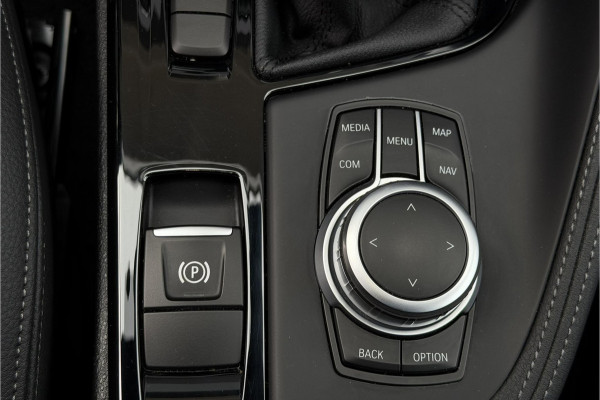 BMW X1 xDrive25e M-Sport | Head-Up | Camera | Adaptief LED | PDC V+A | Adaptieve Cruise