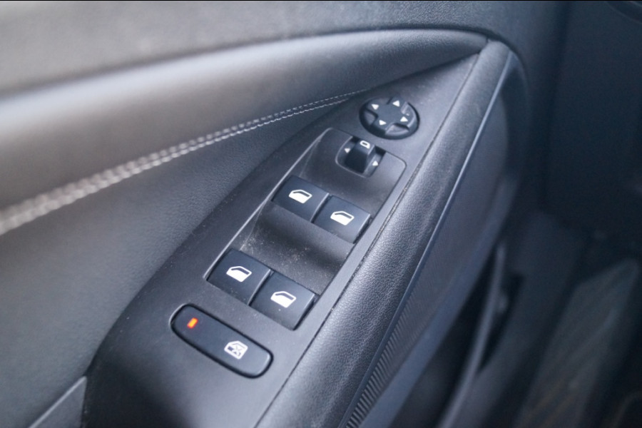 Opel Crossland 1.2 Turbo 110pk Elegance -NAVI-ECC-PDC-CAM-