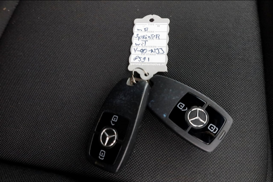 Mercedes-Benz Sprinter 316 CDI 163pk 7G Automaat L2H1 D.C. 4x4 ZG3 Airco/Navi/Camera 12-2021