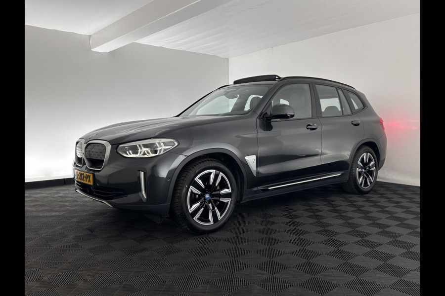 BMW iX3 High Executive 80 kWh [ 3-Fase-11kW ] {SOH-99%} (INCL-BTW) Aut. *HEATPUMP | PANO | LEATHER | HARMAN/KARDON | FULL-LED | BLINDSPOT | MEMORY-PACK | DIGI-COCKPIT | HEATED-SPORTSEATS | KEYLESS | TOPVIEW | DAB+ | NAVI-FULLMAP | HEAD-UP | ...
