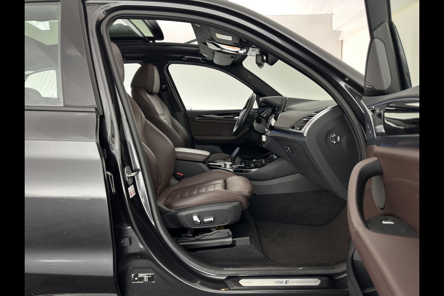 BMW iX3 High Executive 80 kWh [ 3-Fase-11kW ] {SOH-99%} (INCL-BTW) Aut. *HEATPUMP | PANO | LEATHER | HARMAN/KARDON | FULL-LED | BLINDSPOT | MEMORY-PACK | DIGI-COCKPIT | HEATED-SPORTSEATS | KEYLESS | TOPVIEW | DAB+ | NAVI-FULLMAP | HEAD-UP | ...