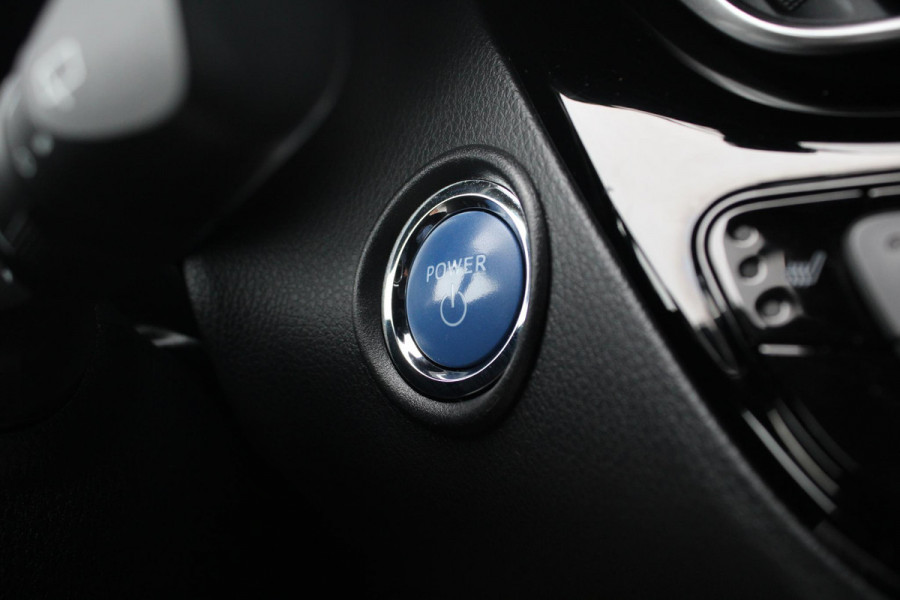 Toyota C-HR 2.0 Hybrid Style | JBL Audio | BLIS | Stoelverarming | Camera | Navigatie | Cruise Control |