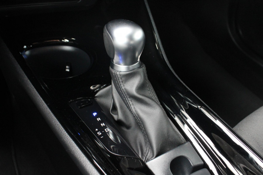 Toyota C-HR 2.0 Hybrid Style | JBL Audio | BLIS | Stoelverarming | Camera | Navigatie | Cruise Control |