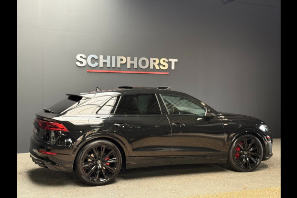 Audi Q8 Q8 55 Tfsi S-LINE Competiton 23 inch soft close RS zetels head-up trekhaak