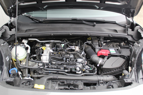 Ford Puma 1.0-125pk EcoBoost Mild-Hybrid Titanium. Fabrieksgarantie t/m 21-05-2027 ! Slechts 14.800km ! Volautm. airco, pdc achter, all season banden, stoel-, stuur- en voorraamverw., navigatie, telefoonvoorb., elektr. achterklep, cruise cntrl, keyless entry&go etc.