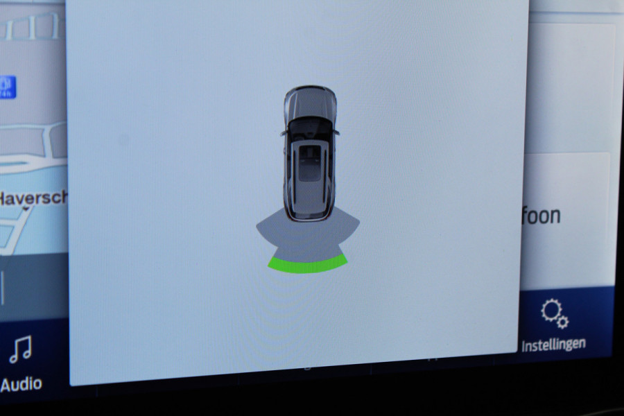 Ford Puma 1.0-125pk EcoBoost Mild-Hybrid Titanium. Fabrieksgarantie t/m 21-05-2027 ! Slechts 14.800km ! Volautm. airco, pdc achter, all season banden, stoel-, stuur- en voorraamverw., navigatie, telefoonvoorb., elektr. achterklep, cruise cntrl, keyless entry&go etc.