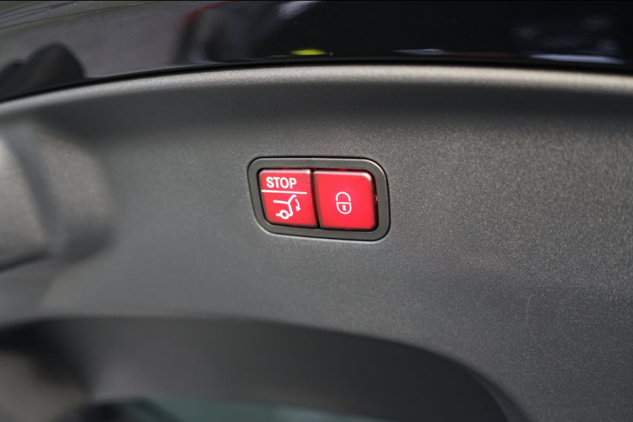 Mercedes-Benz AMG GT 4-Door Coupe 43 Premium Plus