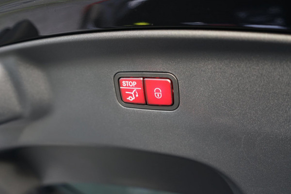 Mercedes-Benz AMG GT 4-Door Coupe 43 Premium Plus