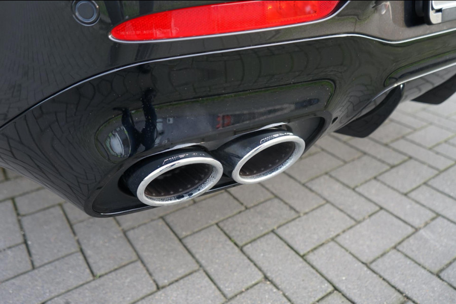 Mercedes-Benz AMG GT 4-Door Coupe 43 Premium Plus