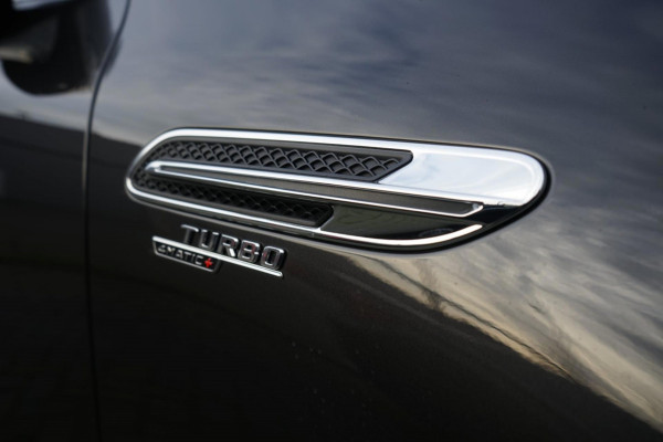 Mercedes-Benz AMG GT 4-Door Coupe 43 Premium Plus