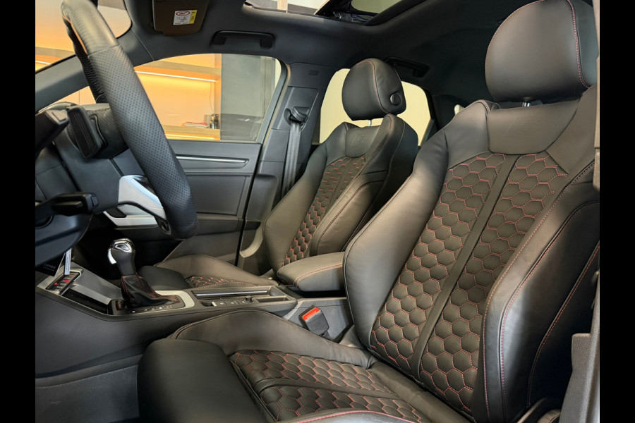 Audi Q3 Sportback 35 TFSI S line Panorama RS-seats 06-2025