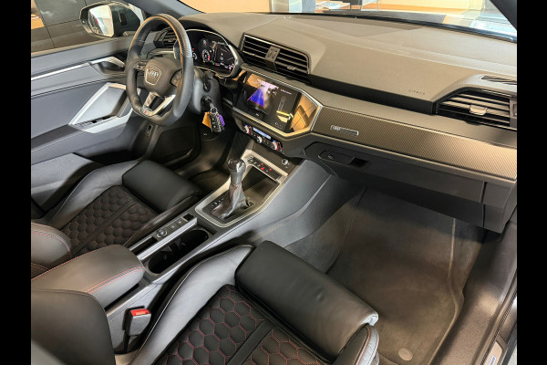 Audi Q3 Sportback 35 TFSI S line Panorama RS-seats 06-2025