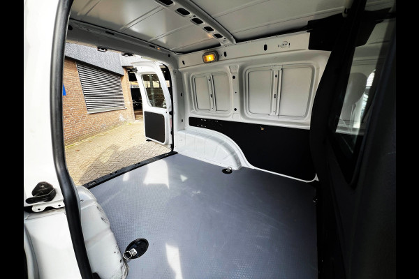 Volkswagen Caddy 1.4 TSI L1H1 BMT C-Edition zeer nette auto_Carplay